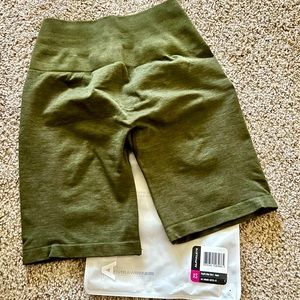 Alphalete Amplify Biker Shorts